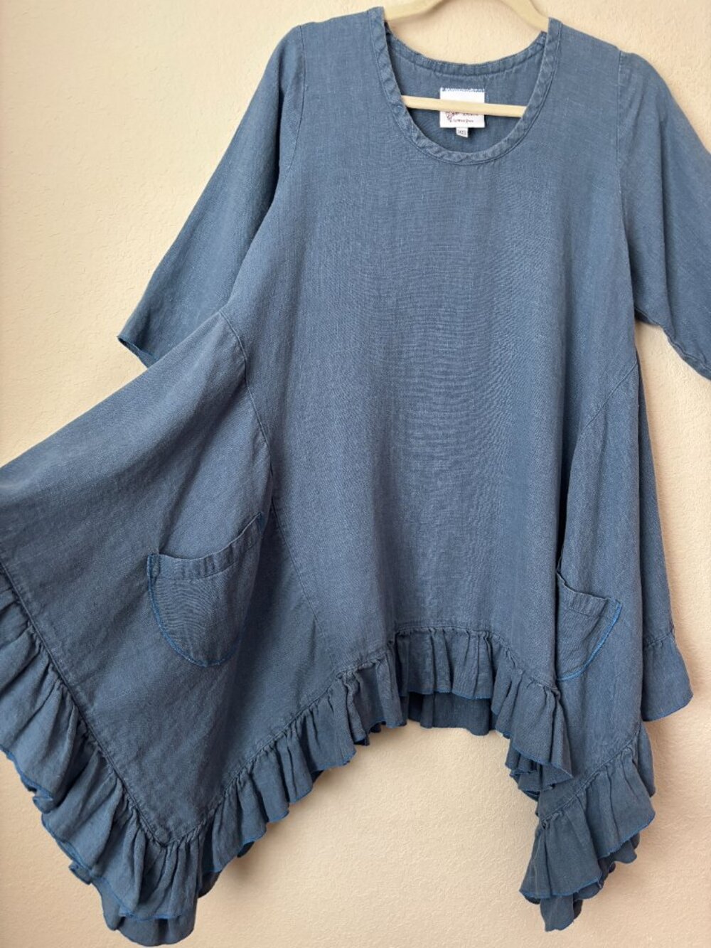 Heart's Desire by Mary Grace Linen Butterfly Long Tunic Top - Picture 7 of 11